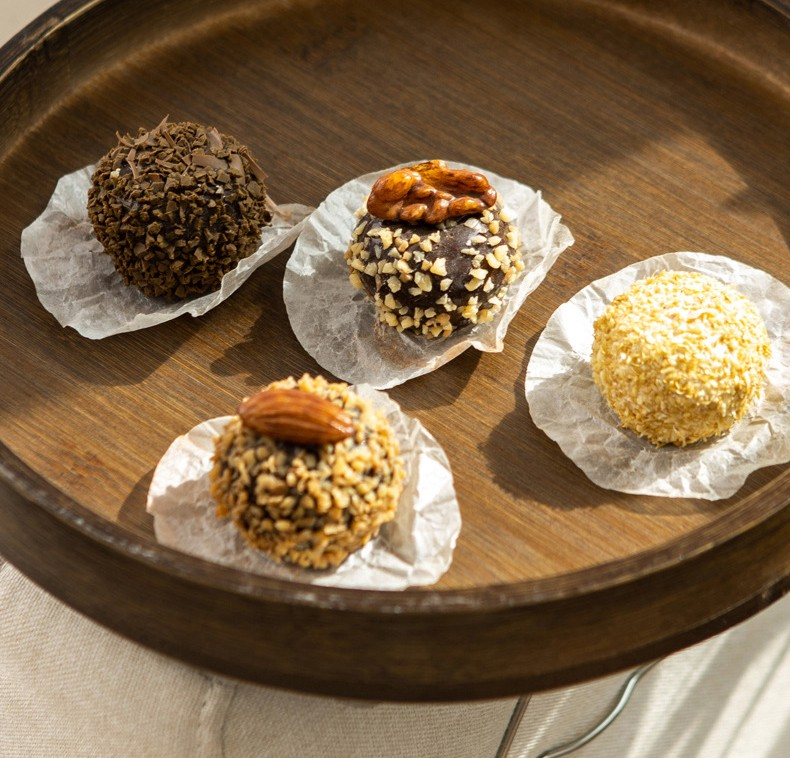 EasyReach Sofa Coaster