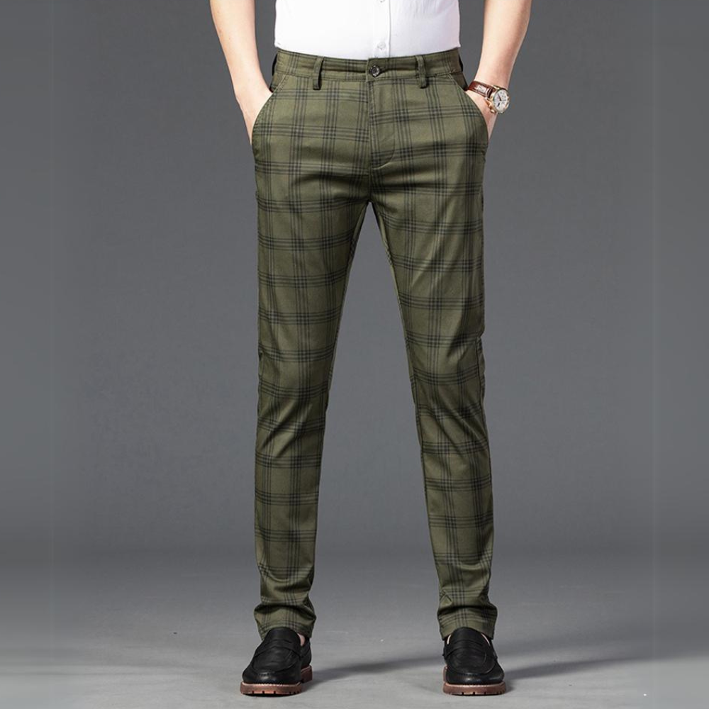 Ascot Plaid Stretch Trousers