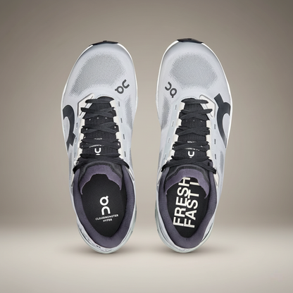 On Cloudmonster Hyper