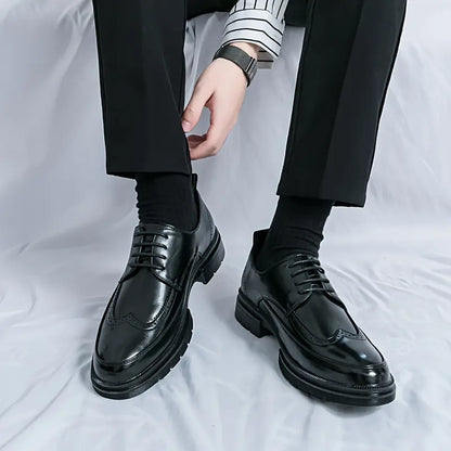 Cavere Cowhide Shoe