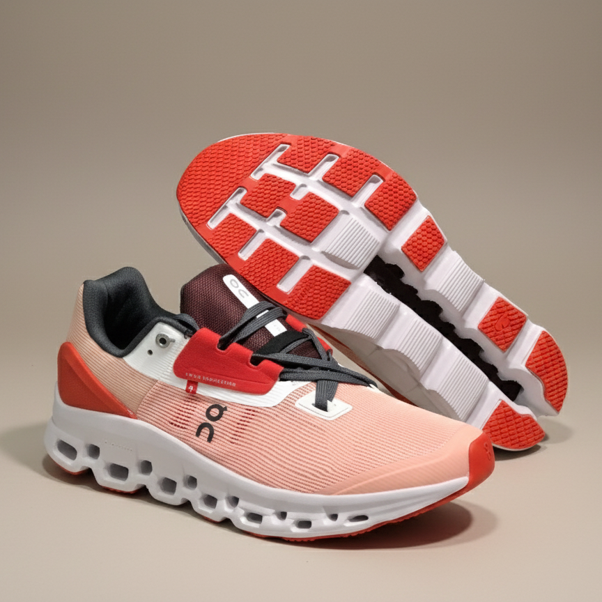 On Cloudstratus Sneakers