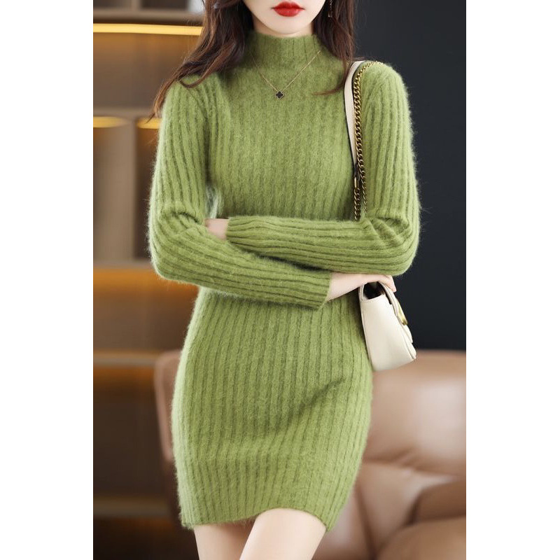 Isabella Body-Hugging Cashmere Dress